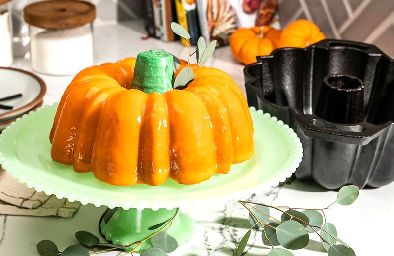 Product image: Lodge cast iron cake pan, , medium-null