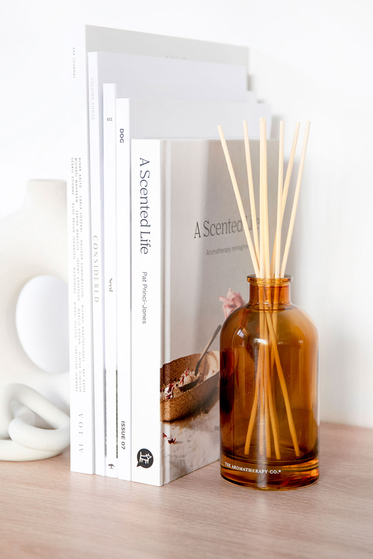 Product image: Soothe peony & petitgrain diffuser 250ml, , medium-null