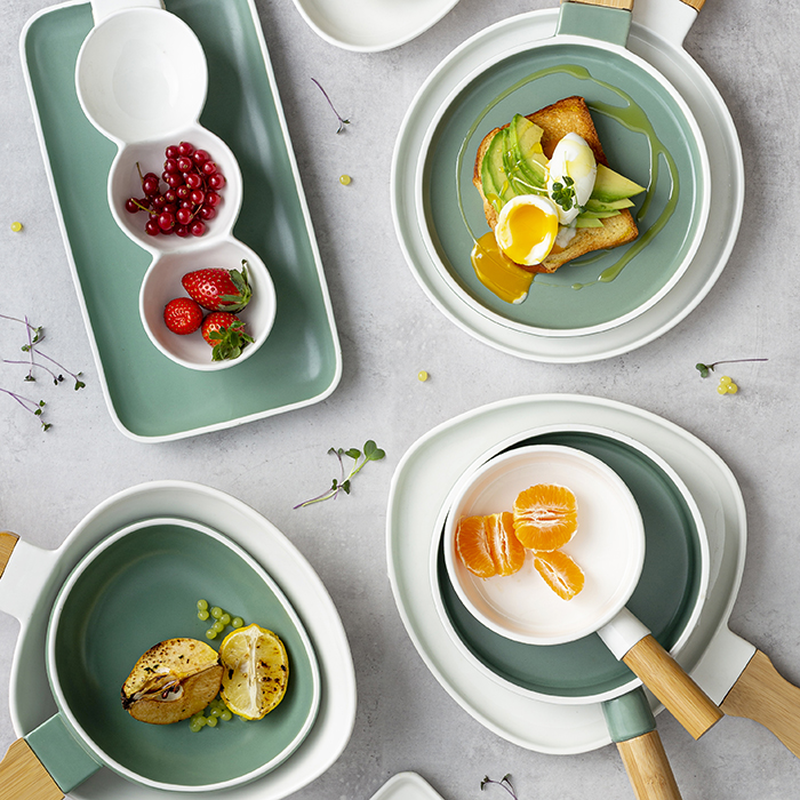 Nava terrestrial porcelain plate 31.5cm-null