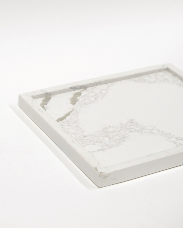 Marble tray / white with grey / square / xl, , medium-null