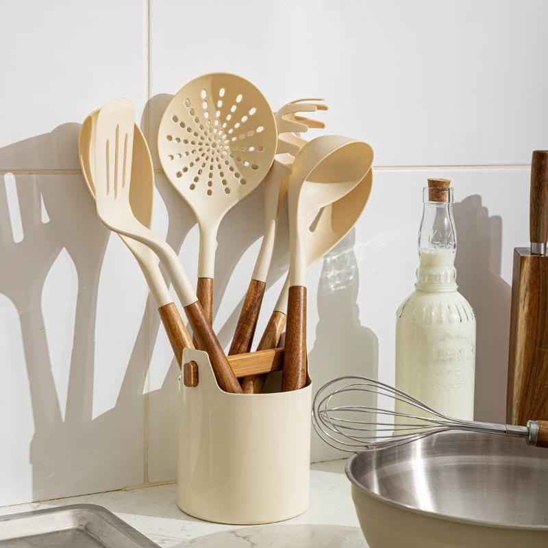 Estia allure pasta ladle - ivory, , medium-null