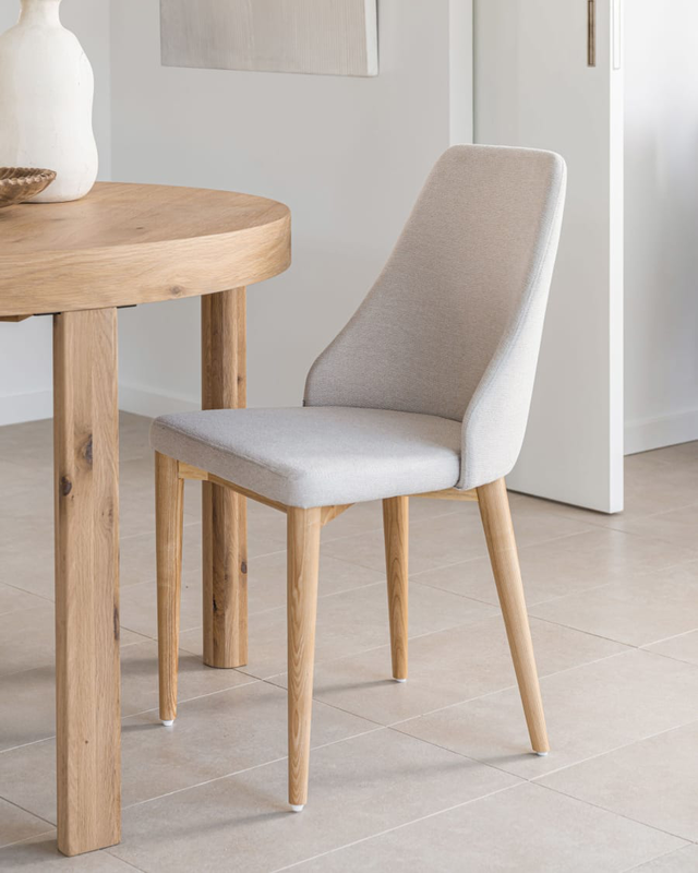 Rosie chair  beige chenille solid wood-null