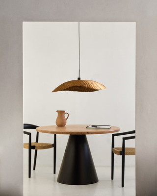 Wilshire round table in acacia 120cm, Black, medium