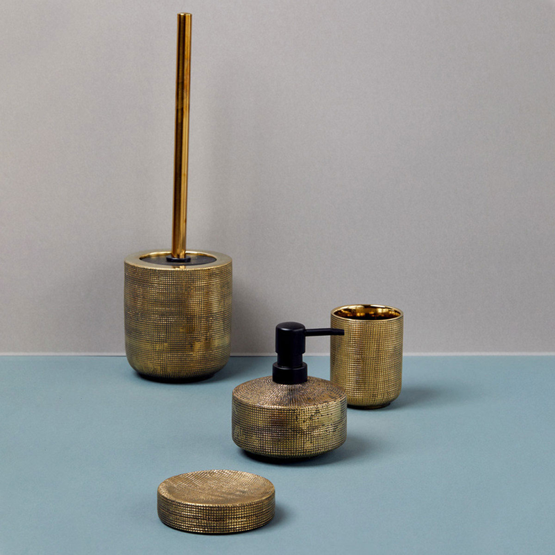 Wenko rivara &pi;&iota;&alpha;&tau;&omicron; &sigma;&alpha;&pi;&omicron;&upsilon;&nu;&iota;&omicron;&upsilon; &chi;&rho;&upsilon;&sigma;&omicron;, , medium-null