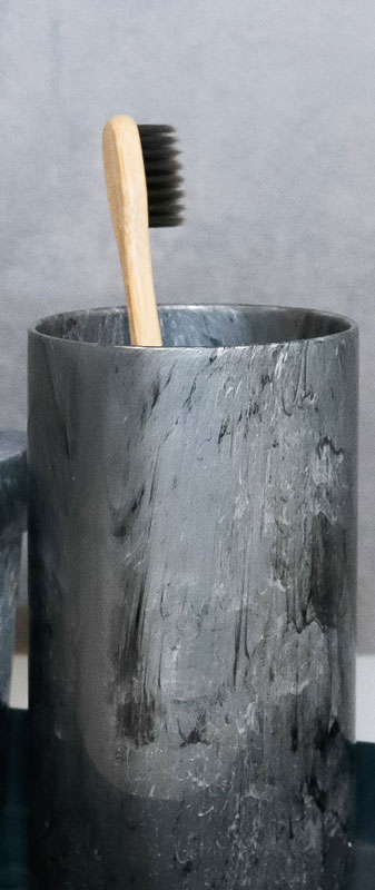 Stone &pi;&omicron;&tau;&eta;&rho;&iota; &mu;&pi;&alpha;&nu;&iota;&omicron;&upsilon; 0.4l, , medium-null