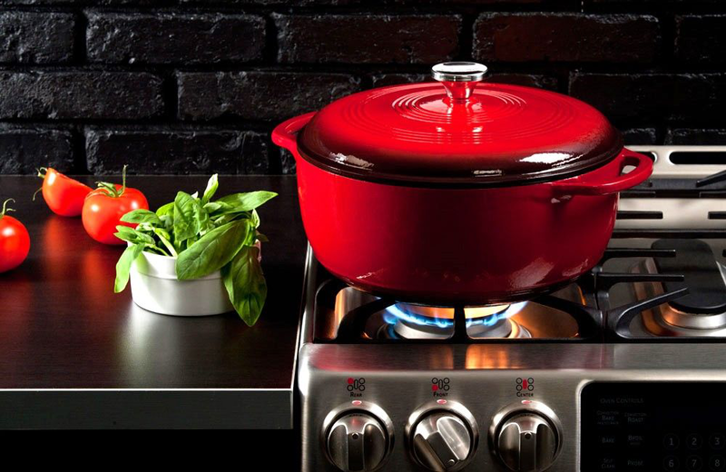 Product image: Lodge dutch oven red with loop handles (7,1lt), , medium-null