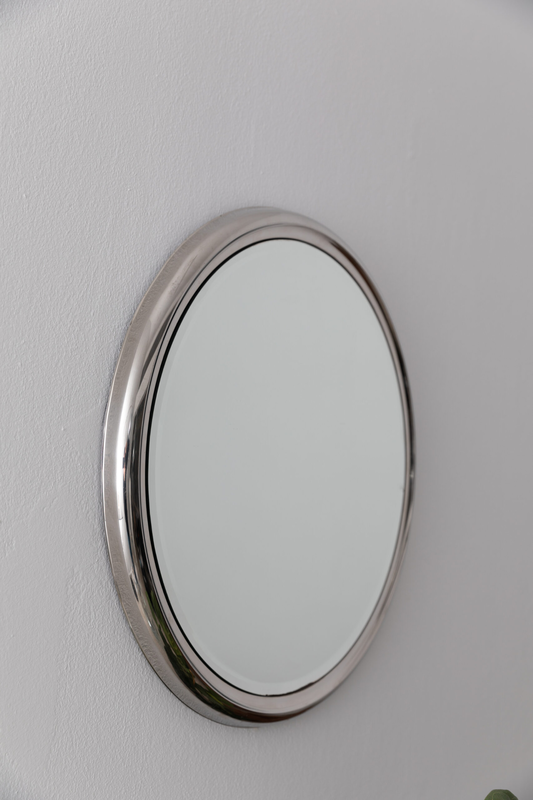 Mid-century chromed wall mirror / round, , medium-null