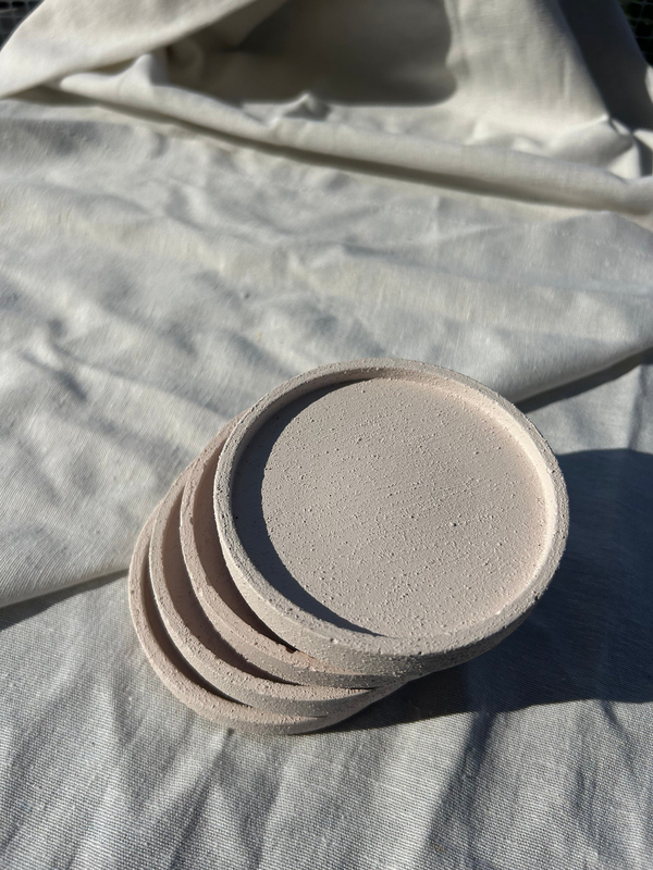 Stone-textured round coaster set (4), , medium-null