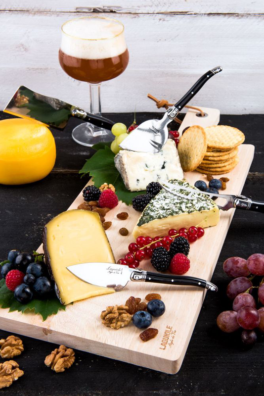 Product image: Laguiole set 8 cheese platter with knives, , medium-null