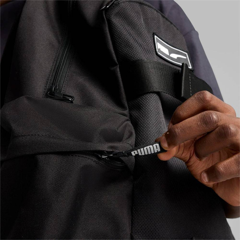 Deck backpack image number null