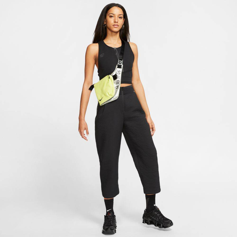 Nike tech crossbody-null