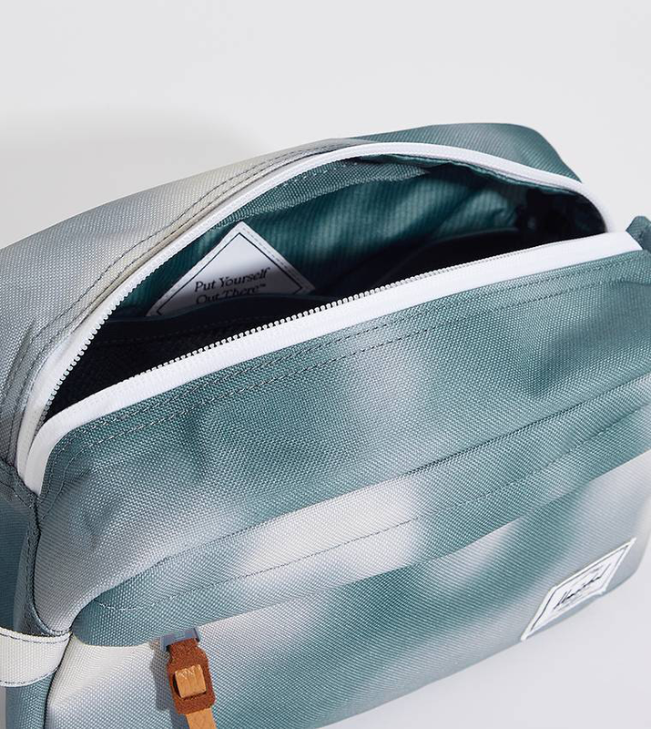Chapter travel kit-null