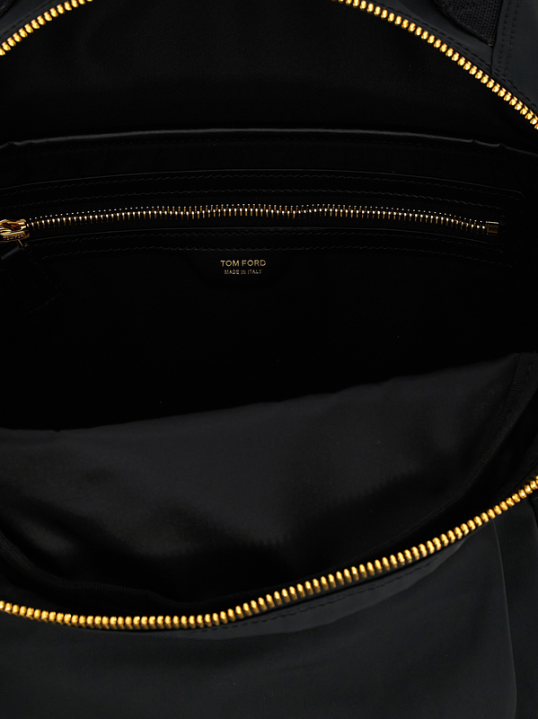 Black polyester backpack-null
