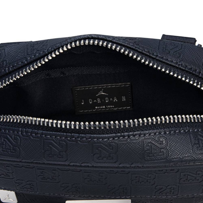 Monogram camera bag-null
