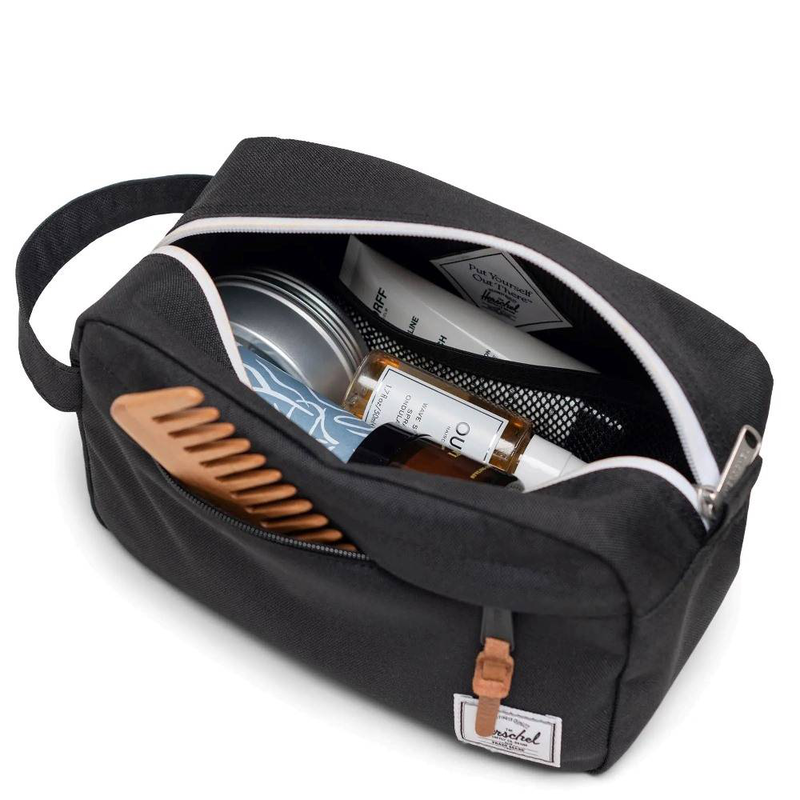 Chapter travel kit-null