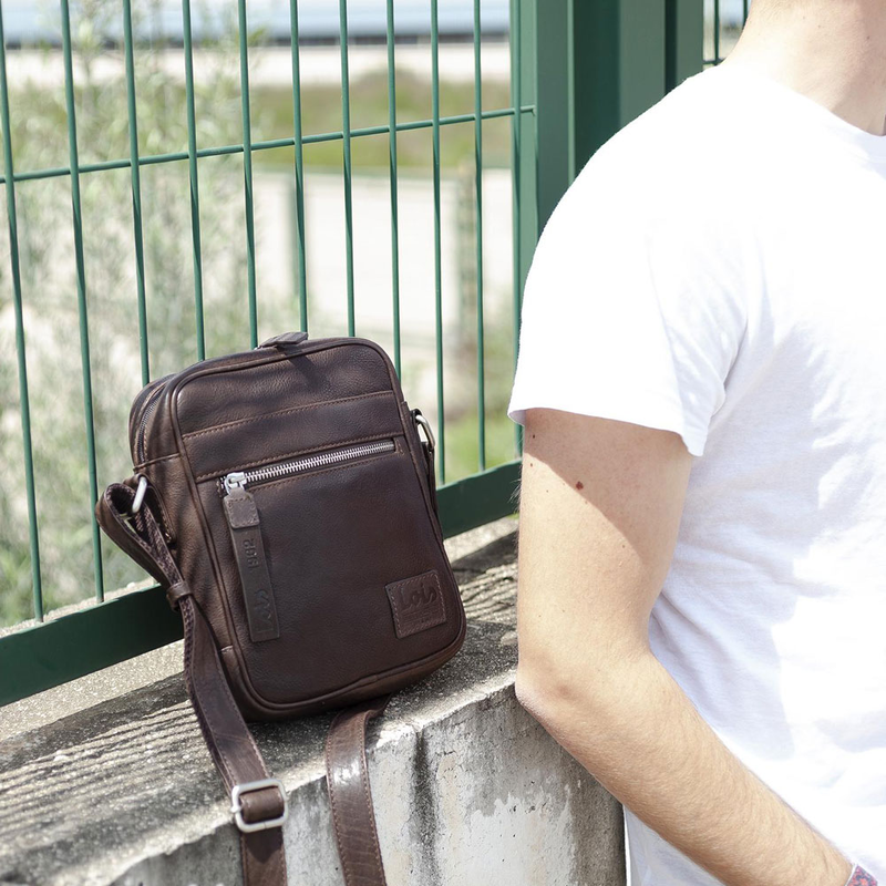 Τσαντάκι ώμου δερμάτινο lois καφέ 305919-02-null