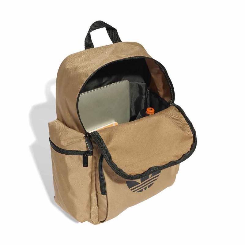 Adidas adicolor bp-null