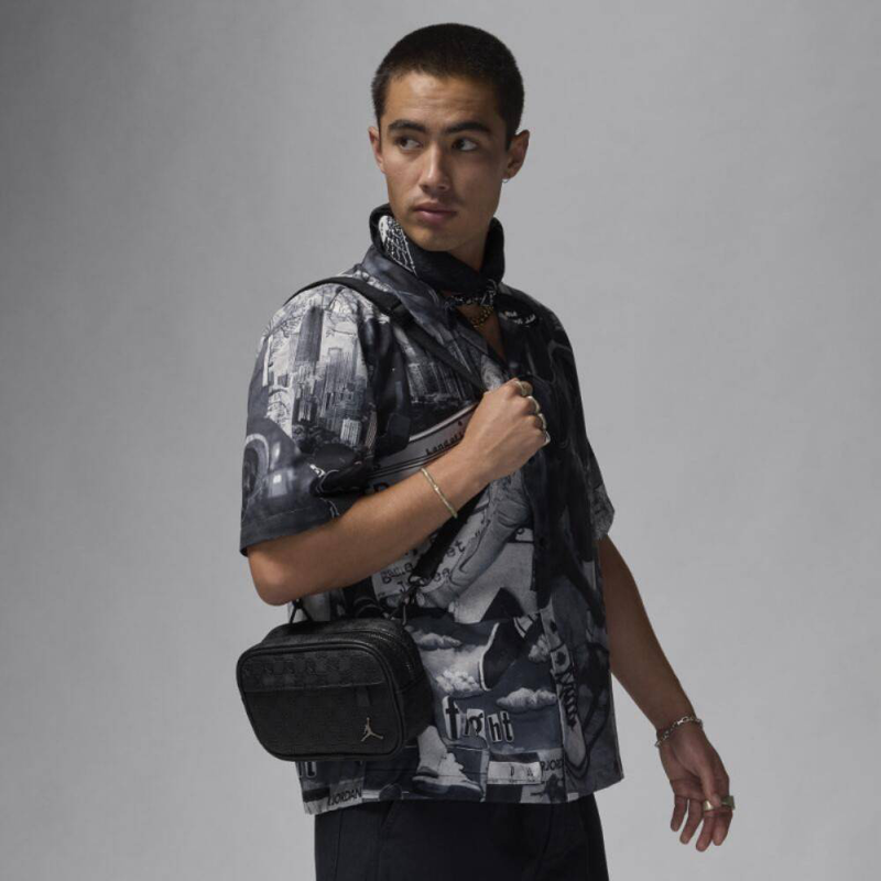 Monogram camera bag-null
