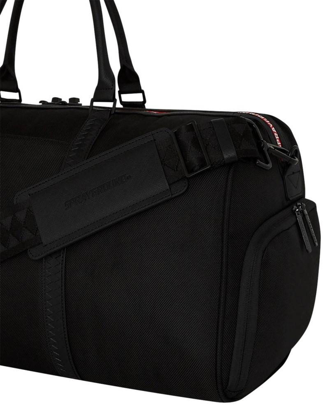 Printed zipper shark duffle-null