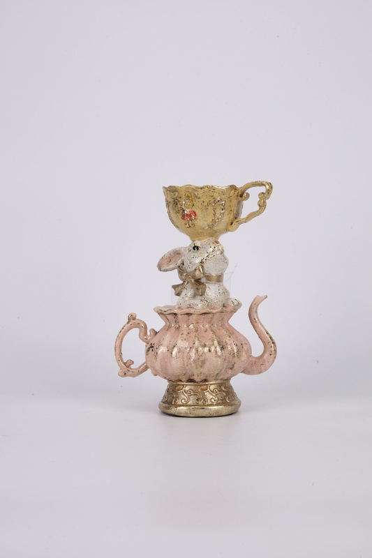 Resin easter rabbit in teapot pink, , medium-null