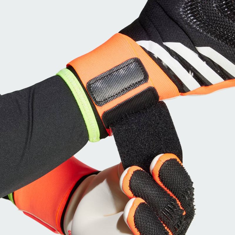 Predator gloves com-null