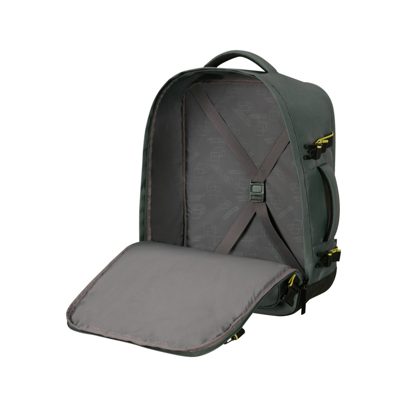 At take2cabin backpack &ndash; medium 15.6&Prime;-null