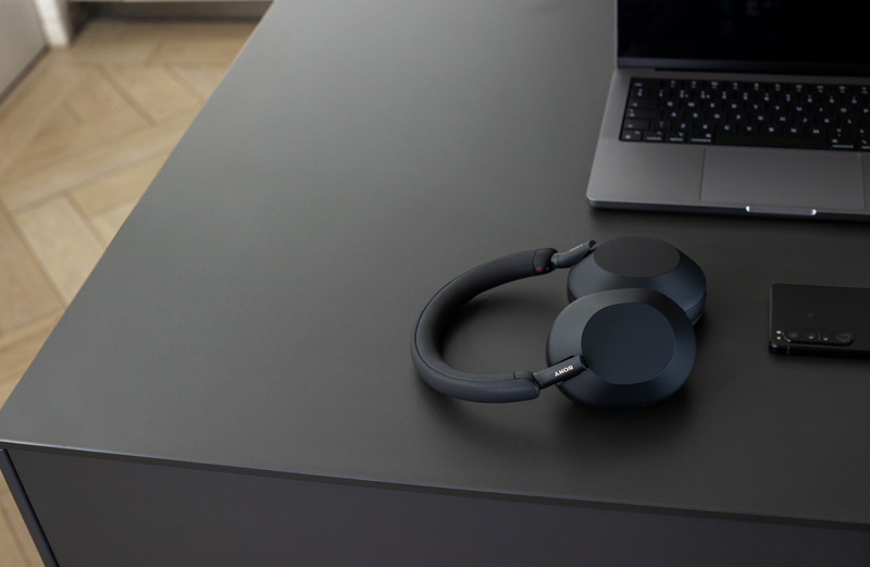 Sony wh-1000xm5 wireless headphones with 30 operating hrs black-null