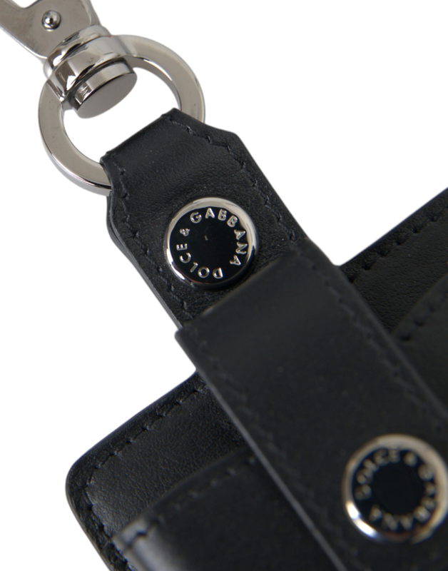 Black plain leather silver metal AirPods case-null