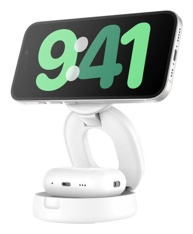 Belkin boostcharge / wireless charging stand / 2-in-1, qi2, magnetic, foldable + ac power adapter / 15 watt / white, , medium-null