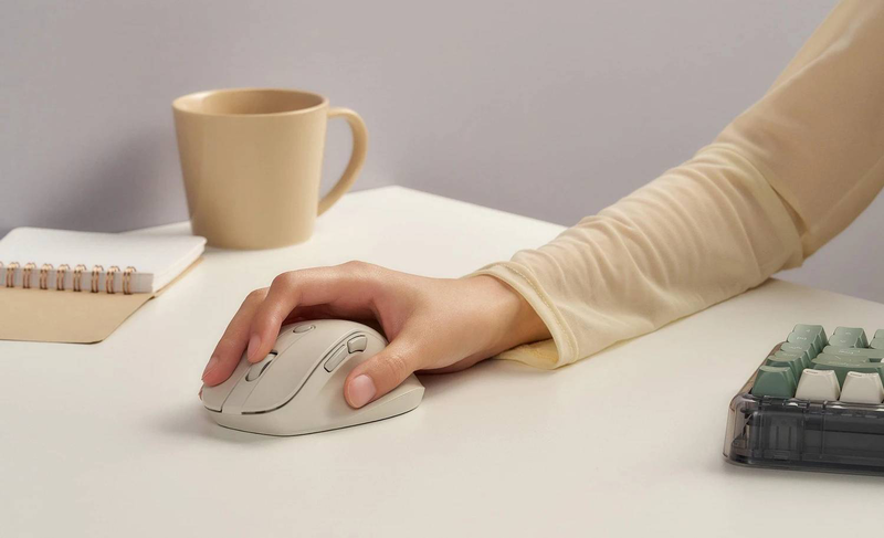 Asus md105 wireless mouse | milky white | bluetooth + 2.4GHz | up to 2400 dpi, , medium-null