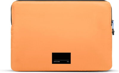 Native union stow ultra sleeve compatible with MacBook pro 16&rdquo; (2019 & later), MacBook pro 15&rdquo;, MacBook Air 15&rdquo;, Apricot Crush, medium