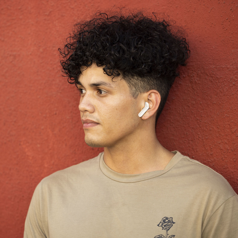 Cellularline in-ear wireless earphones music sound-null