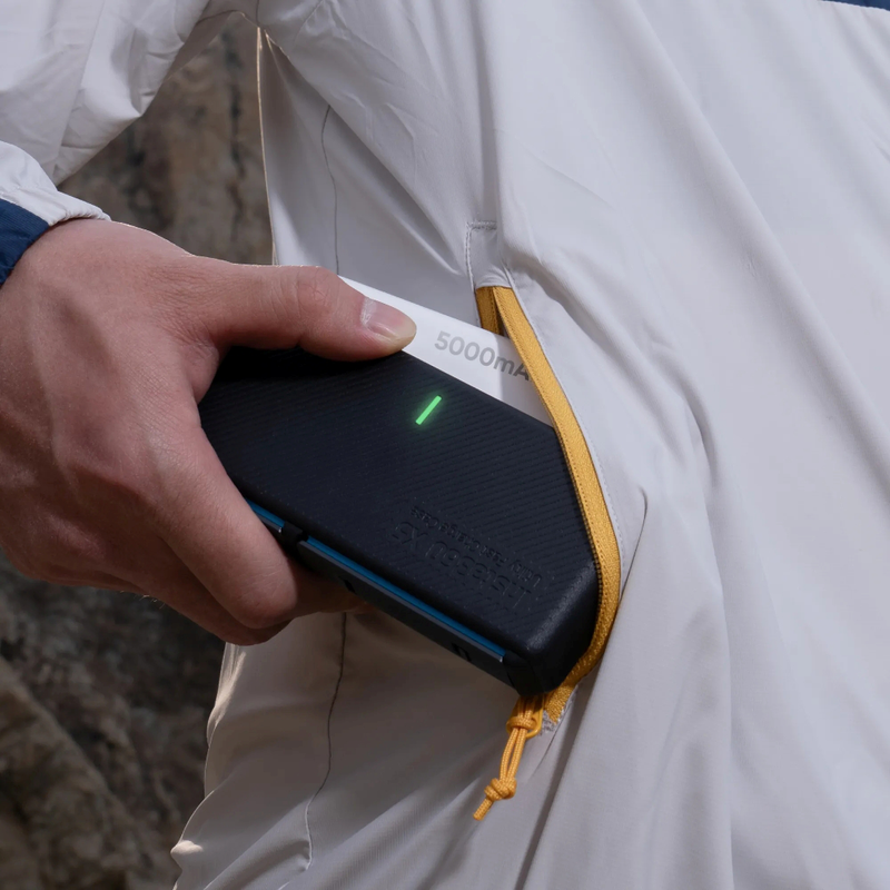 Insta360 x5 utility fast charge case-null