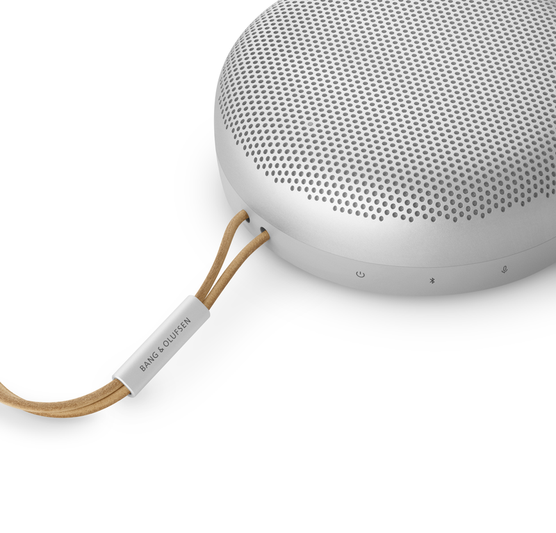 Bang & olufsen beosound a1 2nd Gen portable bluetooth speaker up to 18 hours-null