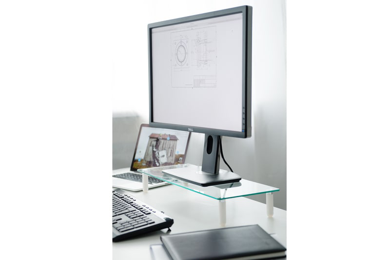 Digitus da-90358 universal glass monitor riser stand for 13-32" screens up to 20kg black-null