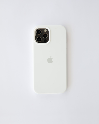 I-phone silicone case white 15