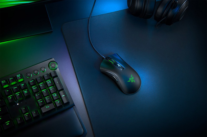 Razer deathadder v2 optical switches chroma ergonomic gaming mouse 20000 dpi black-null