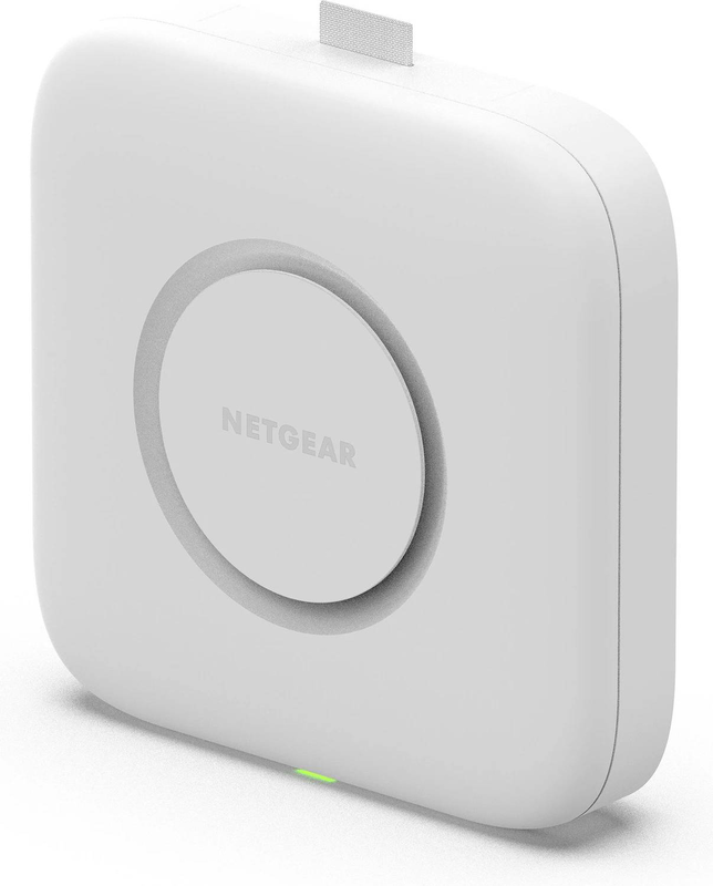 Netgear wbe718 Wi-Fi 7 access point, tri-band be9400, 2.5GBe poe+, insight cloud managed, wall/ceiling, white-null