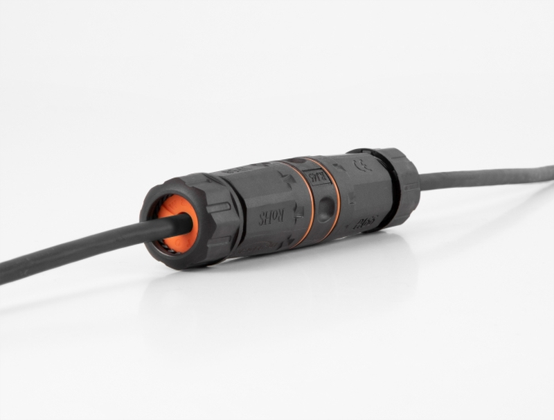 Delock - network coupler - lsa to lsa - stp - black-null