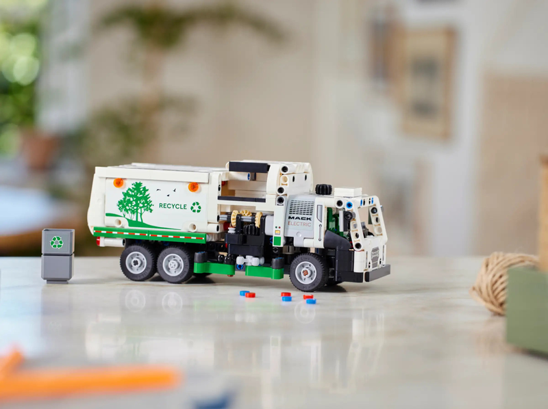 Product image: Lego technic 42167 mack® lr electric garbage truck, , medium-null