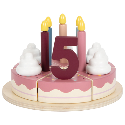 Taste cuttable birthday cake