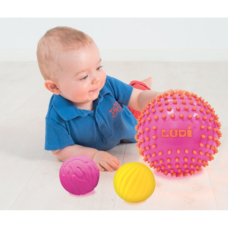 Product image: Set of 3 pink big sensory balls, , medium-null