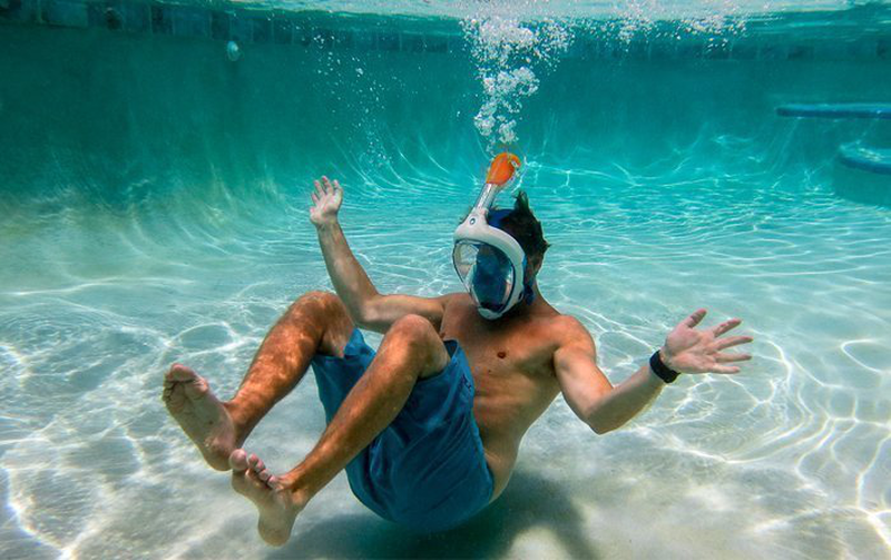 Product image: Full face snorkeling mask with snorkel – 180° view, anti-fog, xl size red, , medium-null