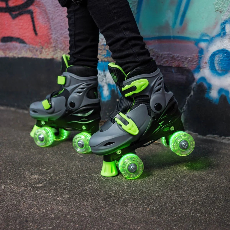 Xootz quad led roller skates - green-null