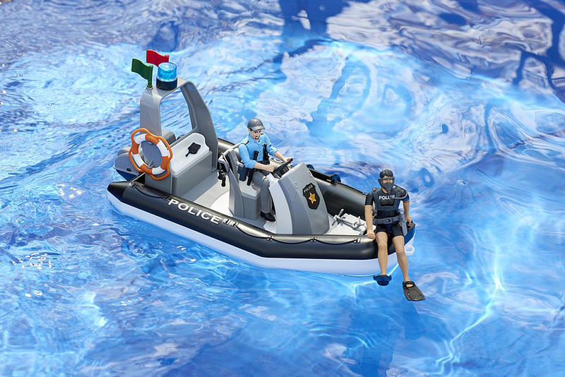 Bruder bworld police boat with rotating beacon light, , medium image number null