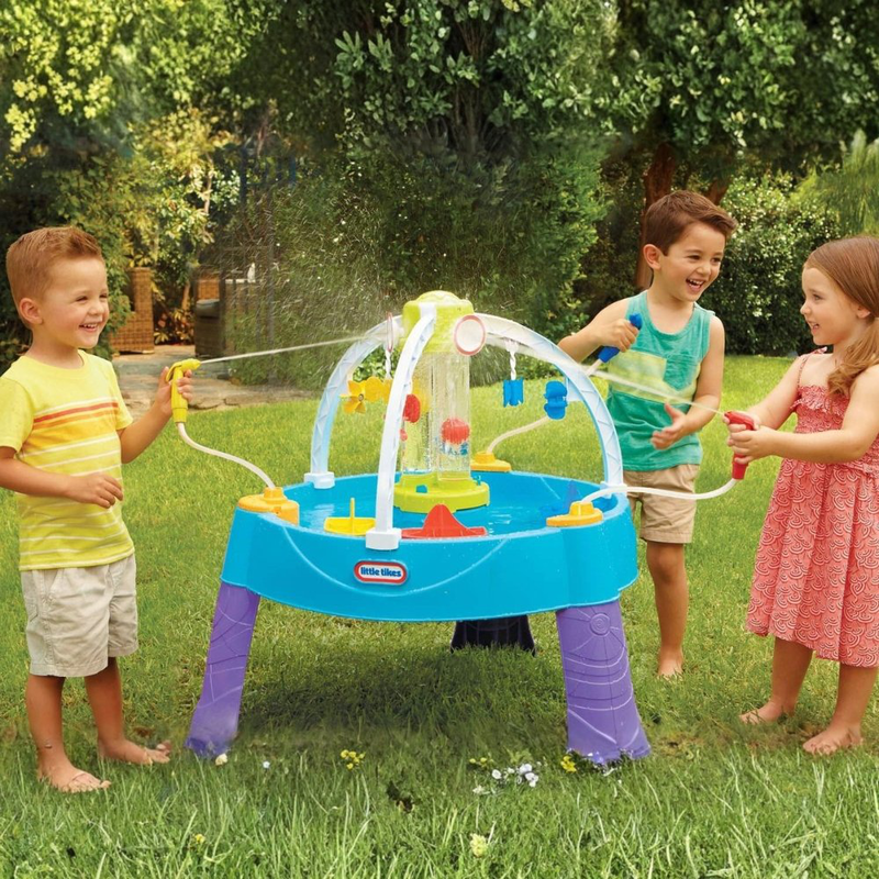 Little tikes &pi;&alpha;&iota;&delta;&iota;&kappa;ό &tau;&rho;&alpha;&pi;έ&zeta;&iota; &nu;&epsilon;&rho;&omicron;ύ &pi;&alpha;&iota;&chi;&nu;ί&delta;&iota; &delta;&rho;ά&sigma;&eta;&sigmaf; &mu;&epsilon; &epsilon;&kappa;&tau;&omicron;&xi;&epsilon;&upsilon;&tau;ή&rho;&epsilon;&sigmaf; &nu;&epsilon;&rho;&omicron;&pi;ί&sigma;&tau;&omicron;&lambda;&alpha;, 3+ &epsilon;&tau;ώ&nu;, , medium-null