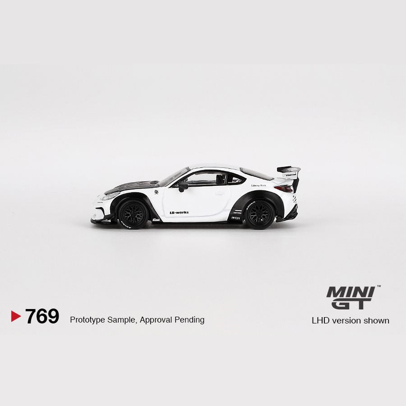 Minigt 1:64 toyota gr86 lb nation white 2023 – #769 mgt00769 die-cast model, , medium image number null