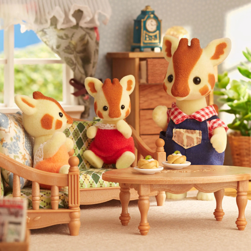 Product image: Sylvanian families highbranch giraffe family, , medium-null