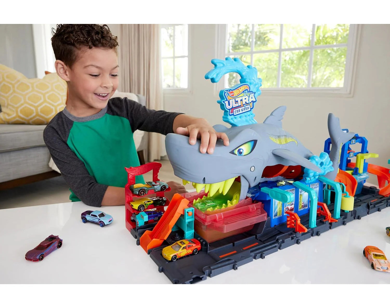 Hot wheels let's race netflix - city ultra shark car wash playset, , medium-null