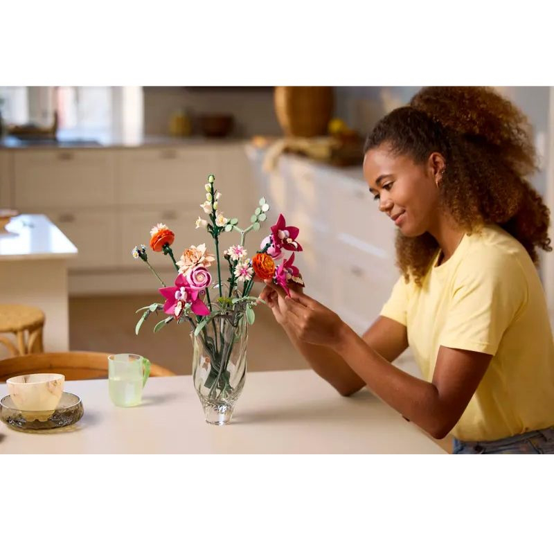 Lego botanicals pretty pink flower bouquet 10342 για ηλικίες 18+ 749τμχ, , medium-null